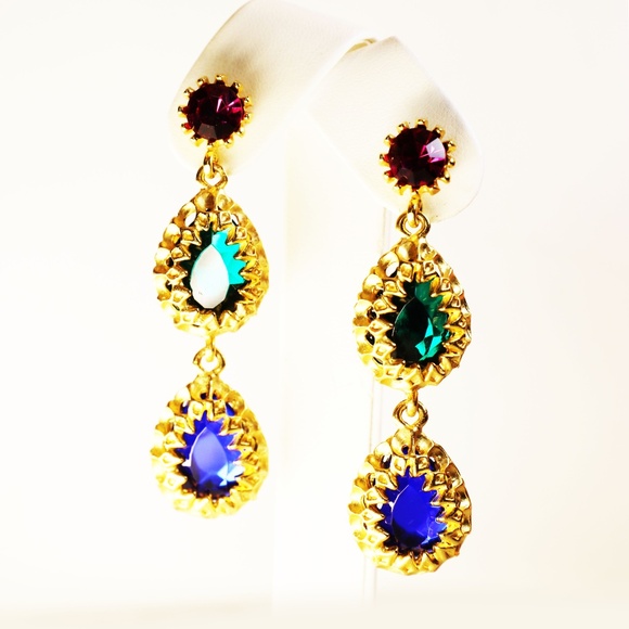 Vintage Ruby, Emerald & Blue Sapphire in Gold Setting Luxurious Pierced Earrings - Picture 6 of 12